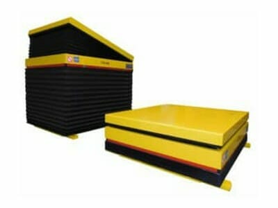 Figure Hydraulic hub tipping table