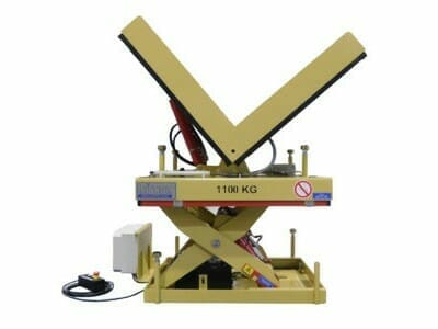 Figure Hydraulic hub tipping table