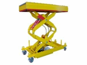 Lifting table for conveyor technology