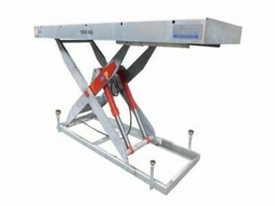 Figure Scissor stroke table in grey