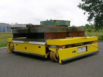 Heavy load transport vehicles larger than 10 tons