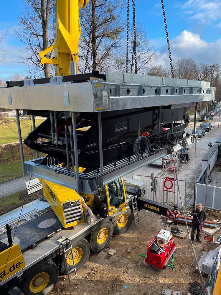Assembly and commissioning of the Autolift at your premises