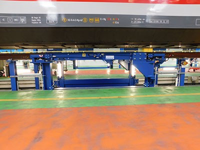 Aufgeständerte Werkstattgleise