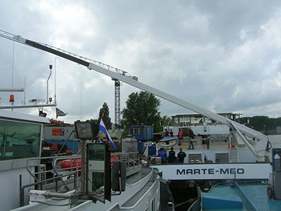 Krane für Binnenschiffe