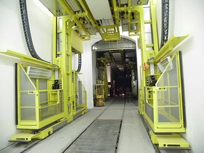 Schienengebundene Hubarbeitsbühne