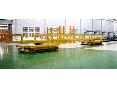 Schwerlasttransportfahrzeug über 10 Tonnen