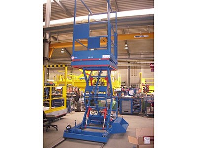 Verfahrbare Hubarbeitsbühne