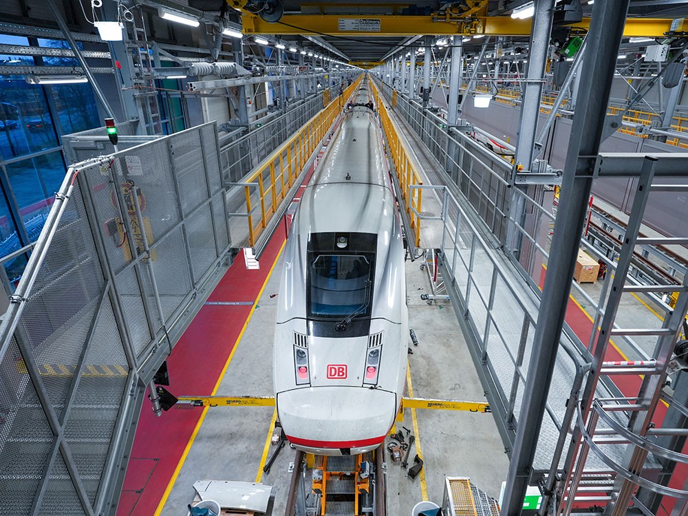 Instandhaltung für ICE-4-Züge in Rekordzeit